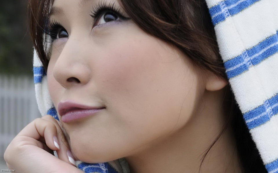 花都狂少 黑丝美女腿夹棒蹭痒