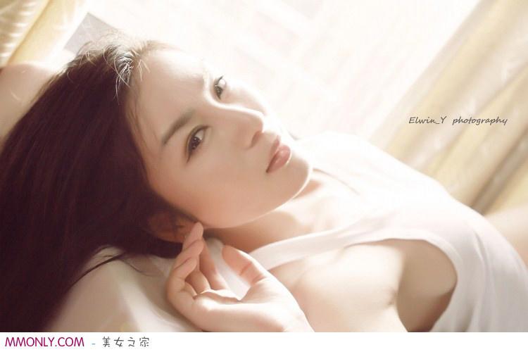 np文超级肉 狂顶b动态图