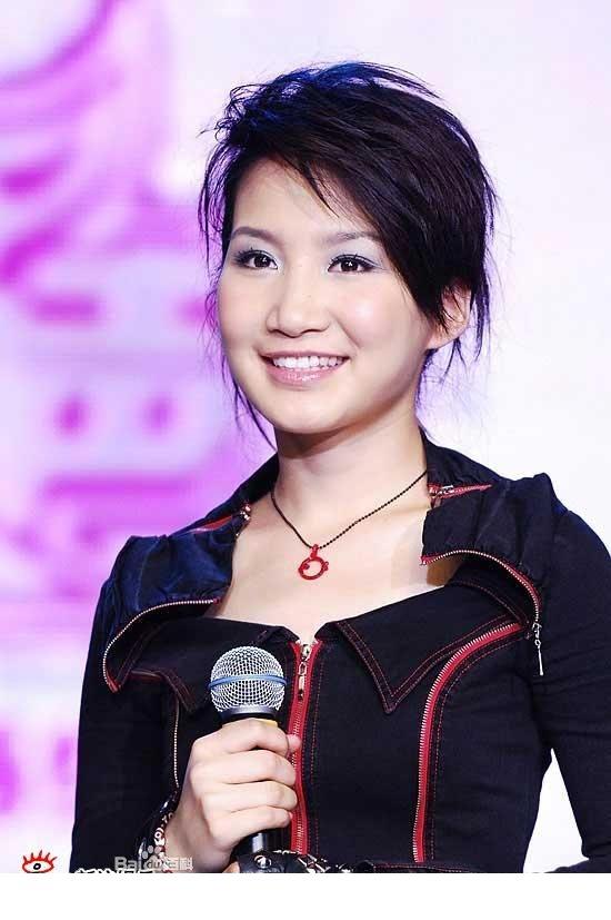 女兵被部队领导玩 书包网花液湿润白浊 舔舔内核欲成欢