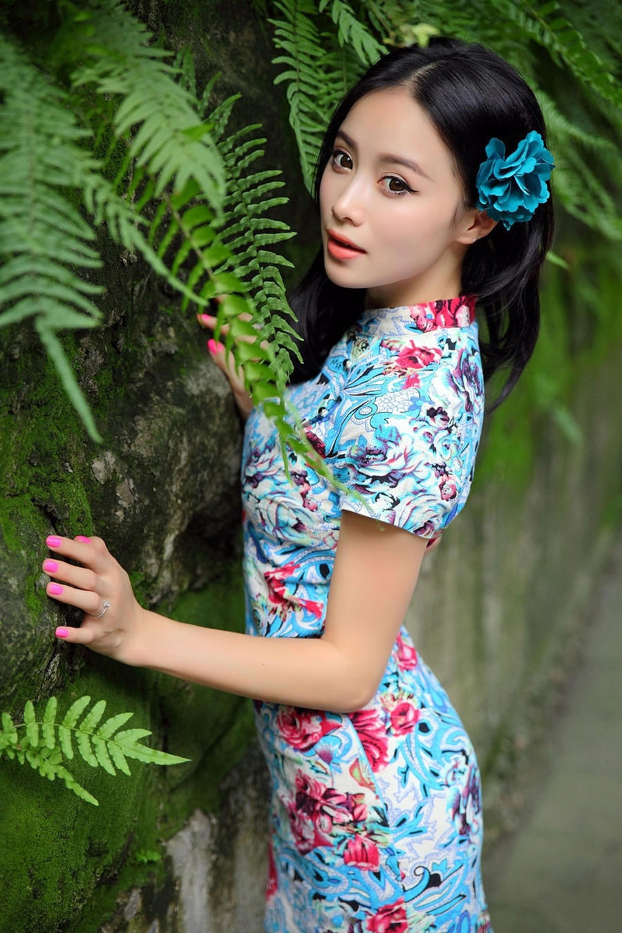 小三对爱情也是有尊严的