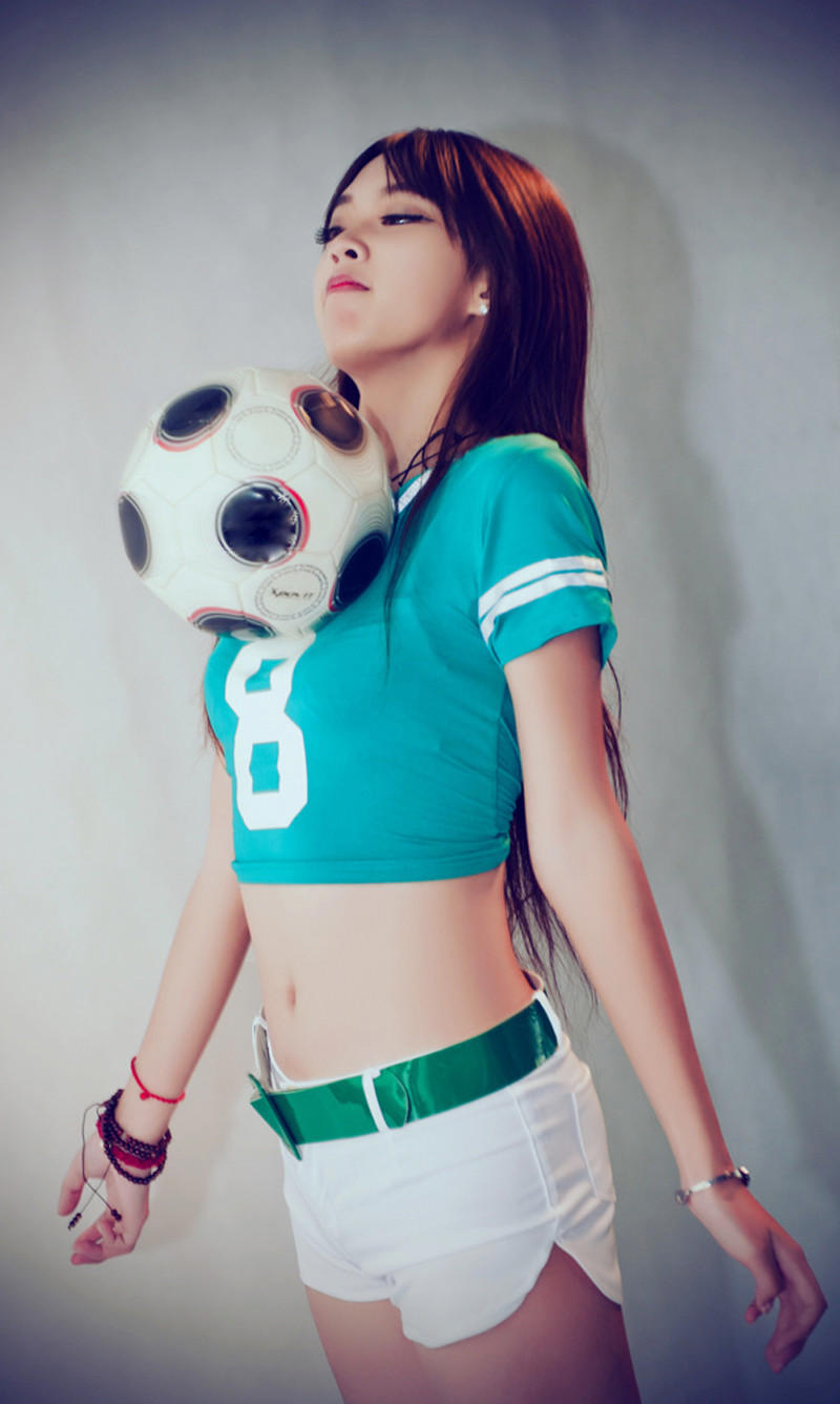 素秋 一半思念一半忧伤