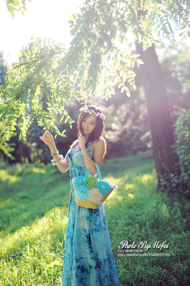 雯雅婷在工地被民工玩 临时夫妻欢乐多