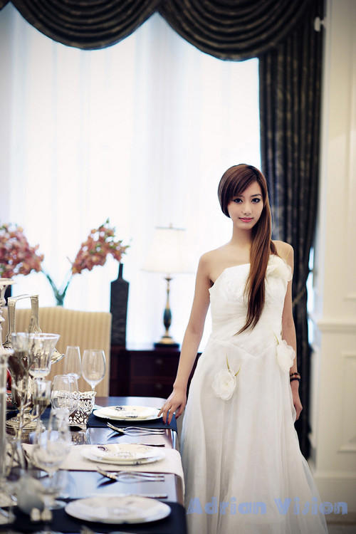 经不住美色最终我失去了爱情