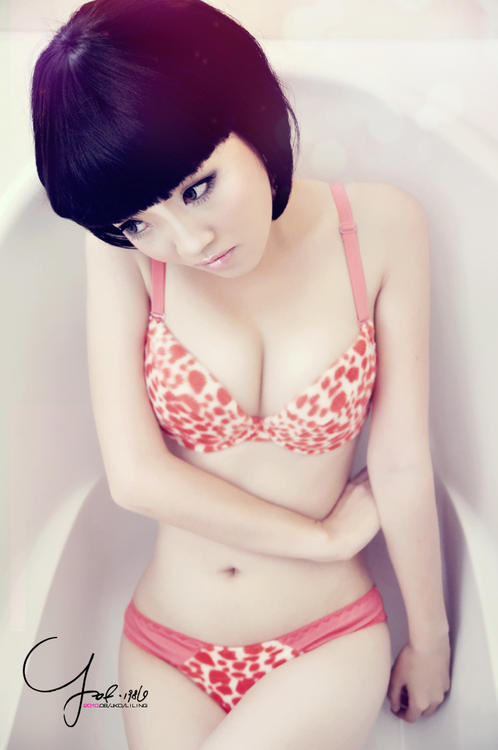 婚外恋：老公看上的女人会发嗲