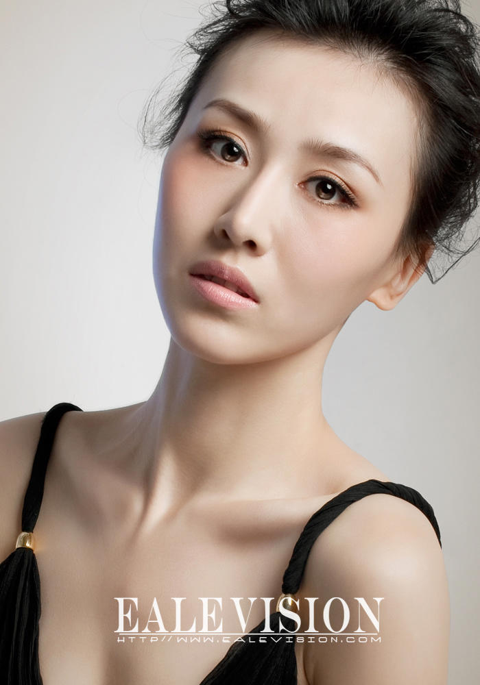 大桥未久美痴淫口作品封面BIB-046 綾瀬美都 内山遥番号