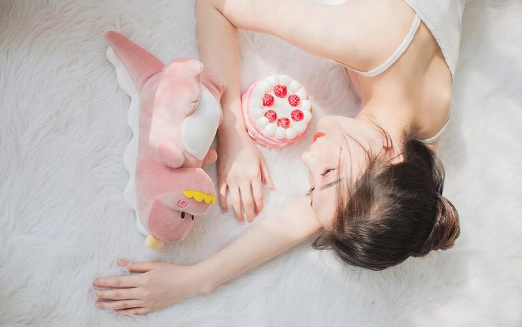 超越血缘的姐妹亲情