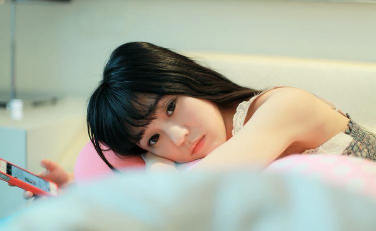 处女小姨子勾引我和她上了床,里面太紧夹得我情难自拔