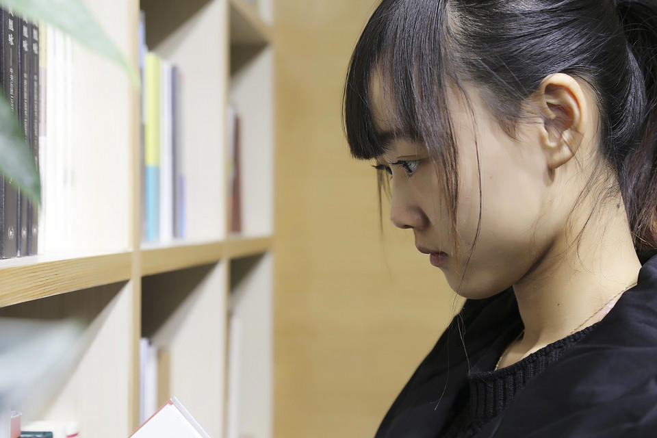 青涩禁果 我的第一次被按摩小姐夺走了