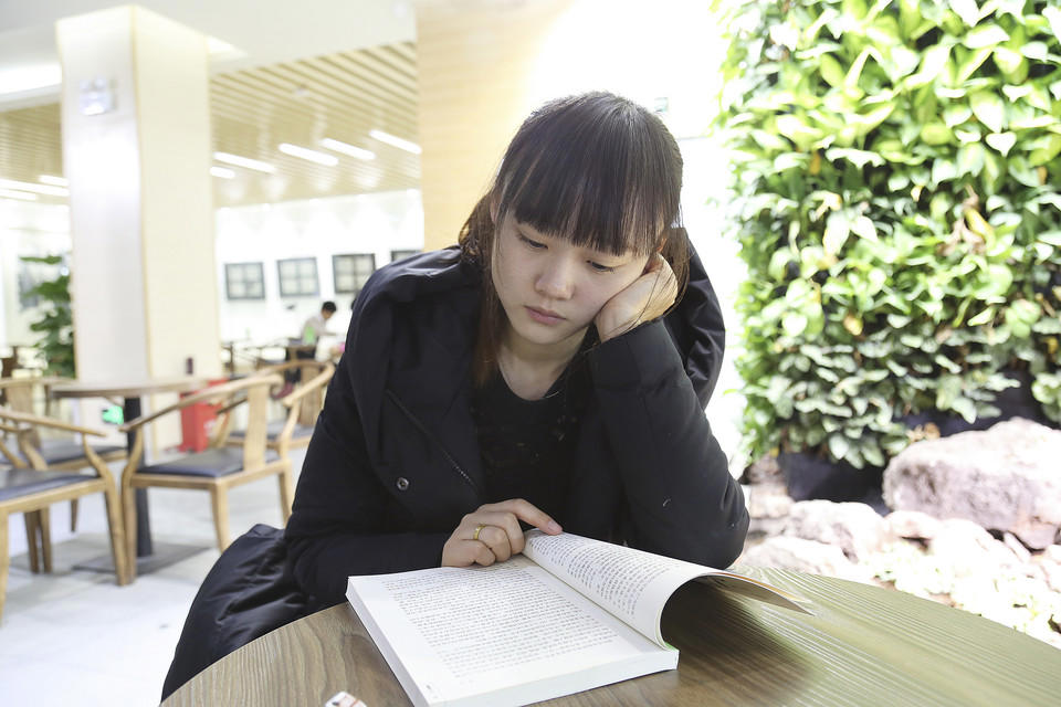 骷髅坟_灵异故事