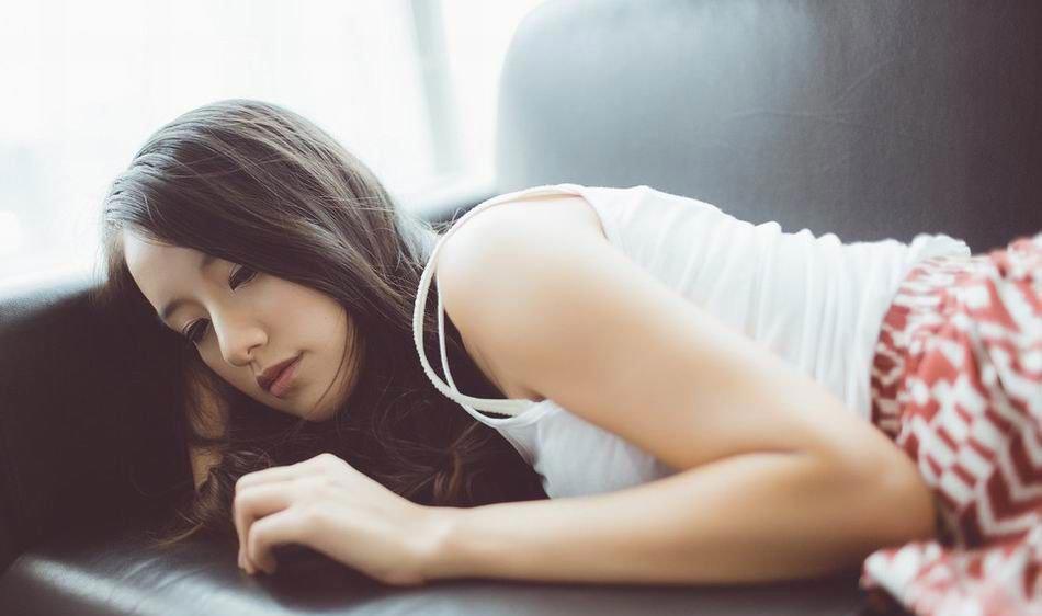 老男人技术很好 口述:中年男子玩花季少女 男人东西太大好涨好痛