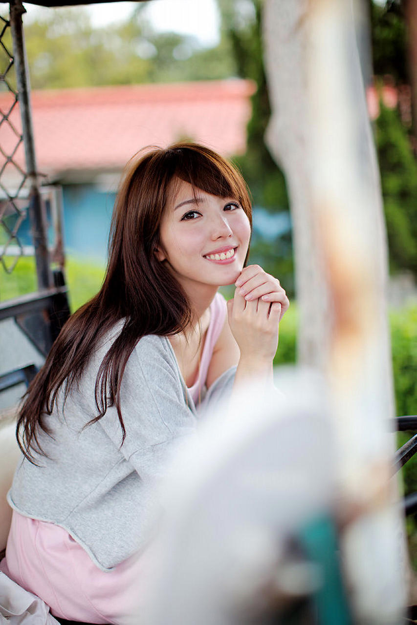 三十如狼的饥渴嫂嫂 口述嫂子每夜都和司机在大床上翻滚