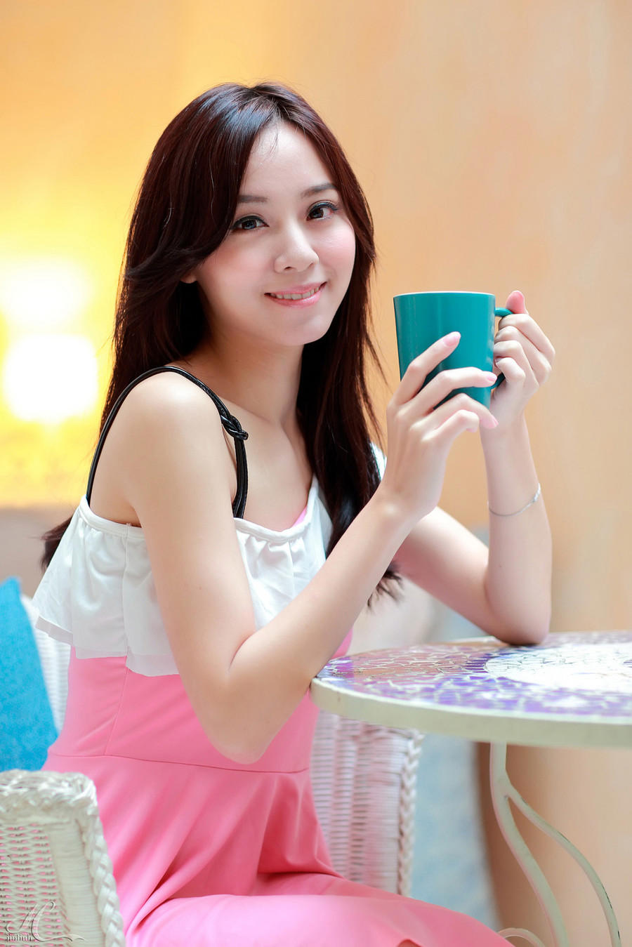 上司是黄金单身汉 借醉酒强行要我第一次