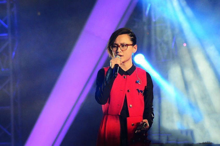 茉莉花香里的温暖年华