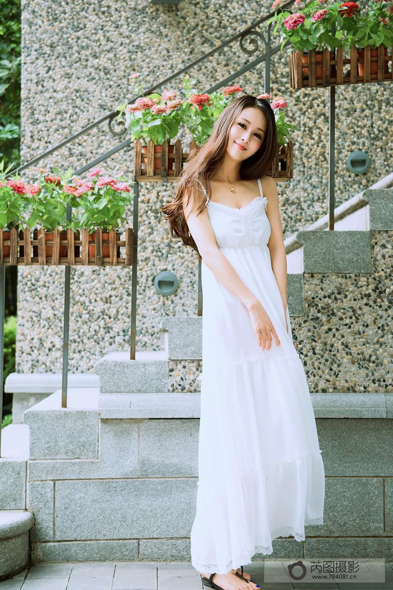 我被老公调教成了情色片中的尤物