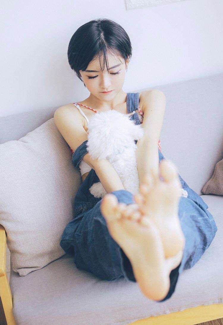 人妻共享经验互换手机 为了胜利她们用了这招