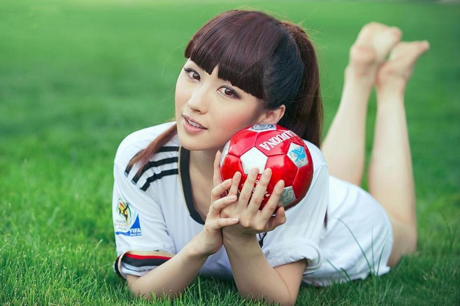 岳父和妈妈开房的荒唐乱伦性事