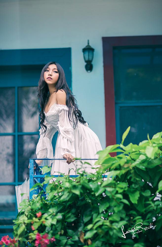 张秀才和狐狸精_民间故事