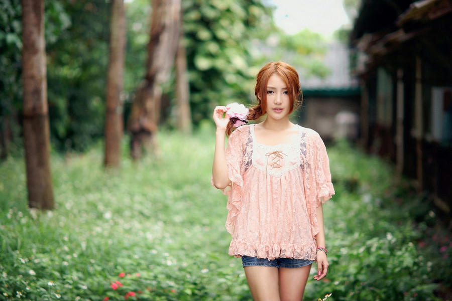 与我上床的男人 仅见面四次他便将我强按在床肆意驰骋