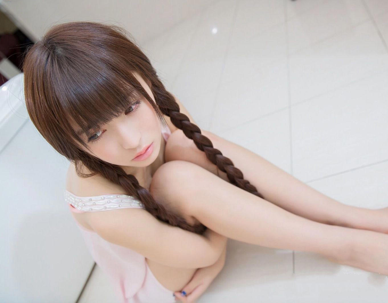 老公不在家老婆偷人被我发现 我找女网友寻求安慰