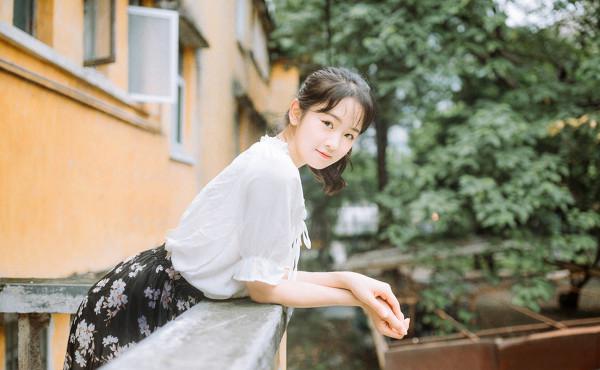 口述:痴情追求者每天给我发几百条短信