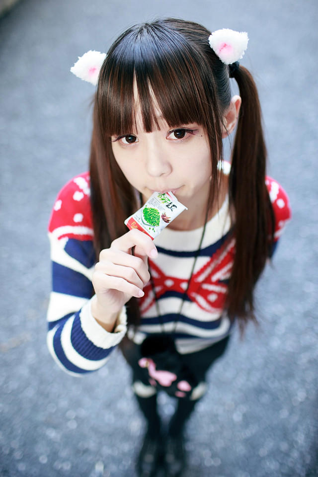 男生宿舍疯玩扒裤子 我偷看空姐洗澡视频 帅哥被扒精光视频