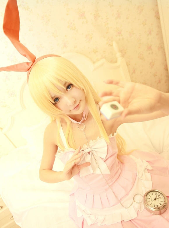 我是豪门老公的小嫩妻 却用绽放的娇嫩对准前男友秘密处