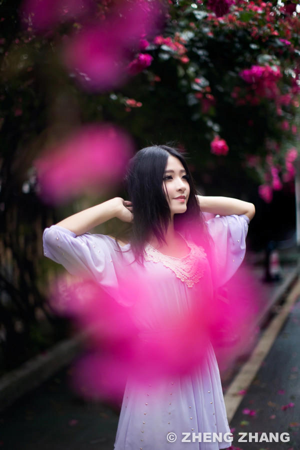 和男老板出差他日了我 女主被强占的h文 女房东的尖叫