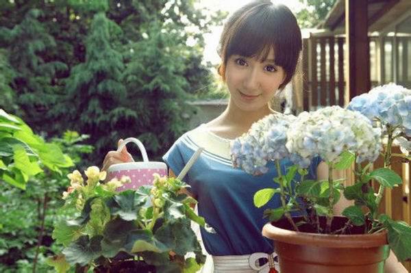 无耻家庭 上半场给老公蹂躏玩下半场轮到公公玩弄